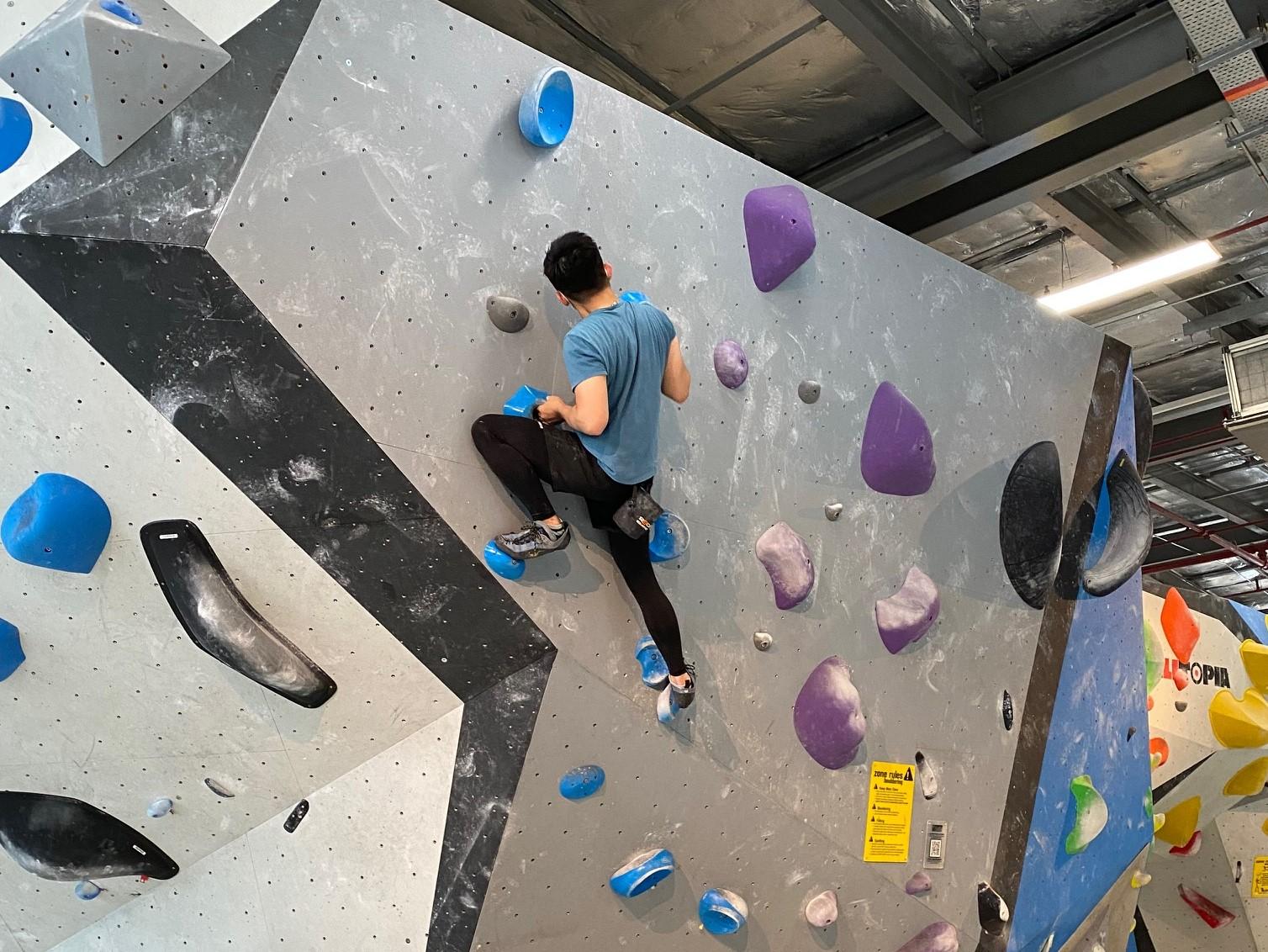 What To Wear When Indoor Rock Climbing? (and Not!)